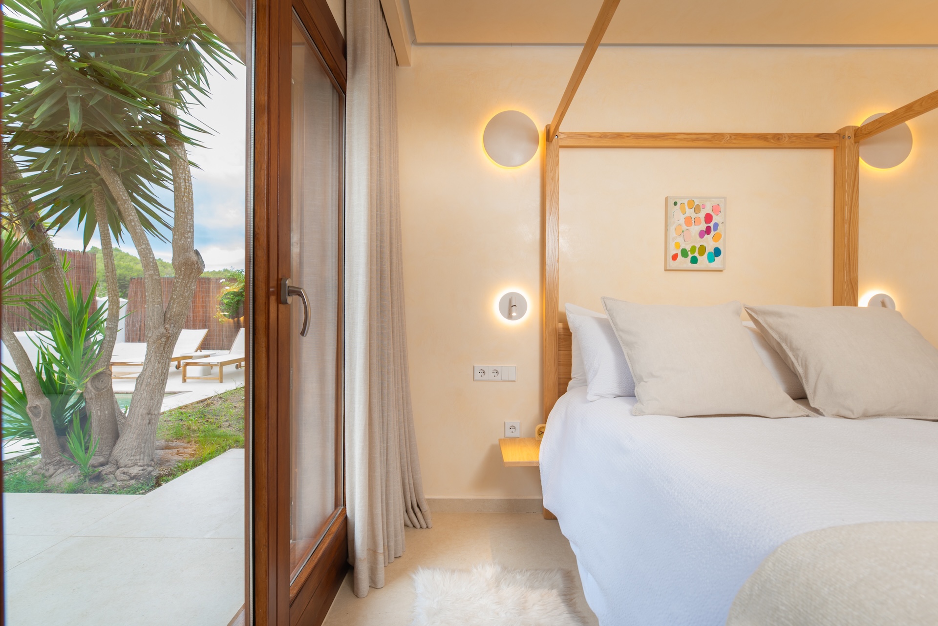 Resa estates Ibiza for sale te koop appartement Santa Gertrudis bedroom 1.jpg